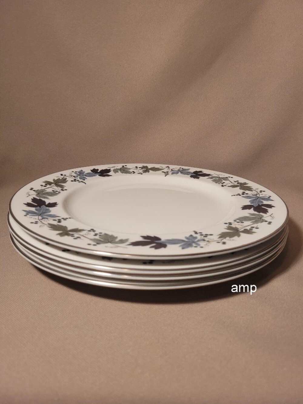 Royal Doulton Burgundy (Lot of 4) Dinner Plates (10 5/8") EXCELLENT!